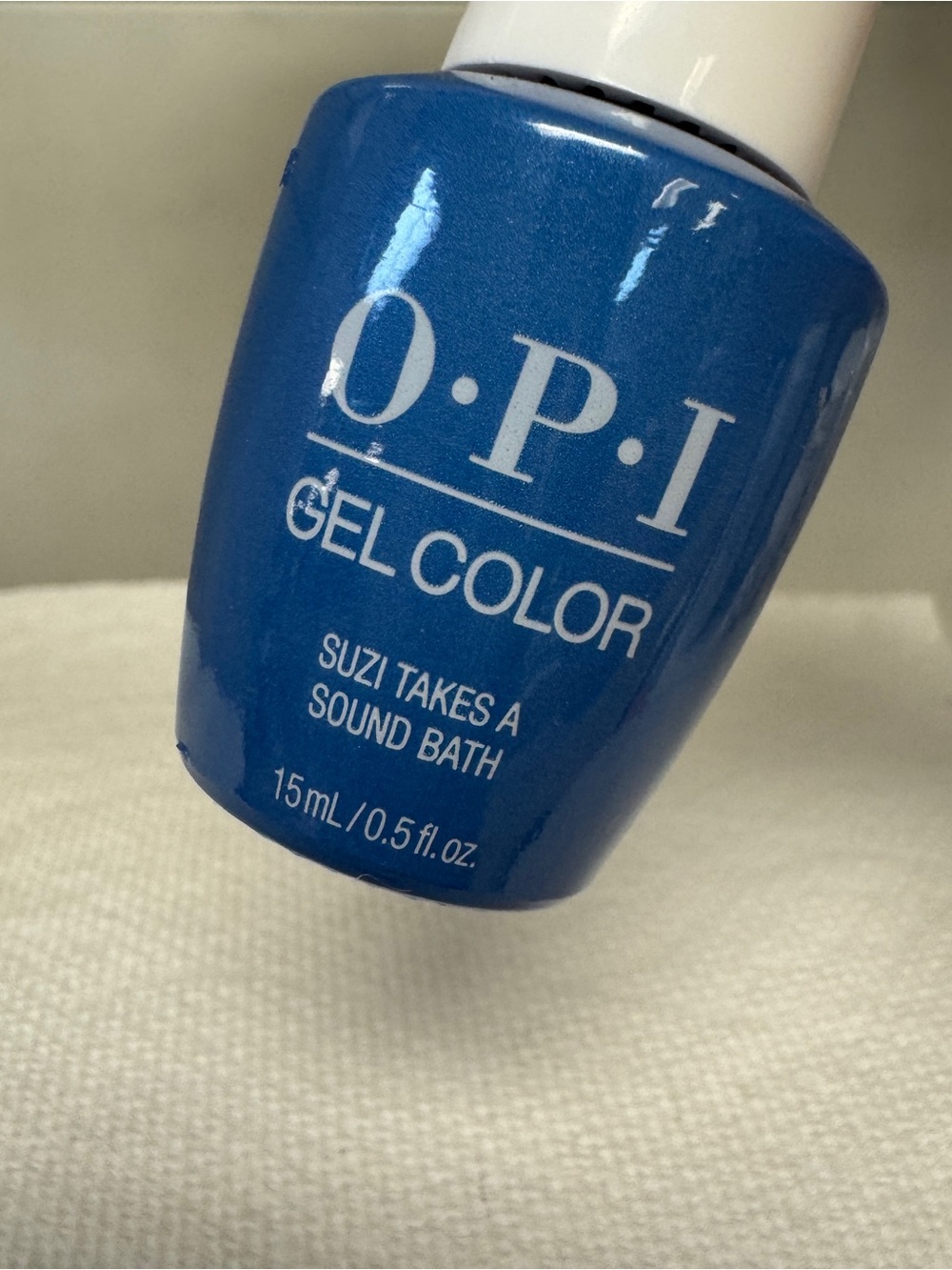 OPI Gel Color - F008 Suzi Takes A Sound Bath new without box